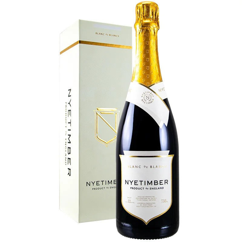 NyetimberBlancdeBlancsBrut2017inGeschenkverpackung–lieblings-weine.de